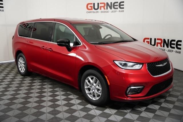 new 2026 Chrysler Pacifica car, priced at $39,960