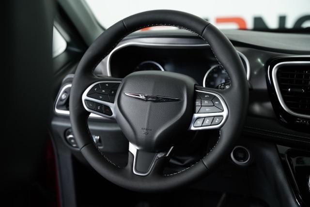new 2026 Chrysler Pacifica car, priced at $39,960