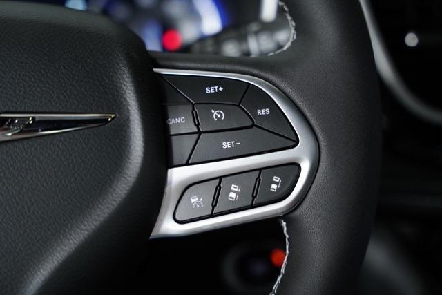 new 2026 Chrysler Pacifica car, priced at $39,960