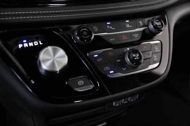 new 2025 Chrysler Pacifica car, priced at $40,145