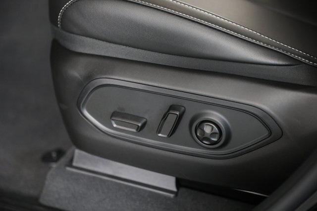 new 2025 Jeep Grand Cherokee car, priced at $46,184
