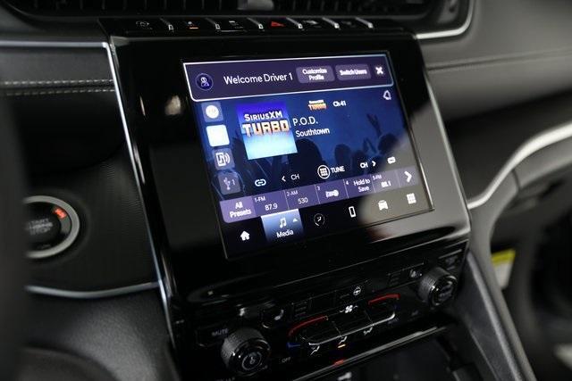 new 2025 Jeep Grand Cherokee car, priced at $43,521