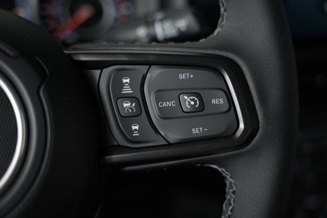 new 2025 Jeep Gladiator car, priced at $41,321