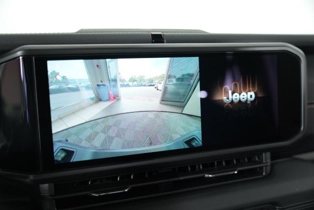 new 2025 Jeep Gladiator car, priced at $41,321