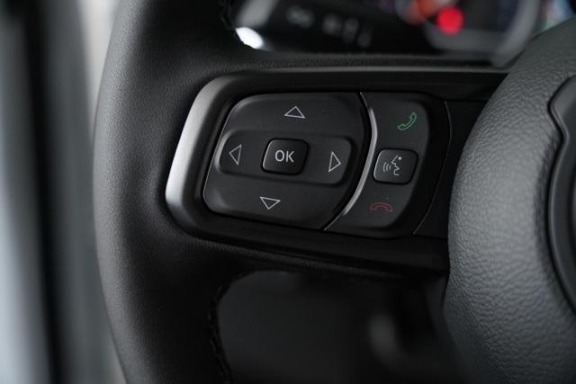 new 2025 Jeep Gladiator car, priced at $41,321