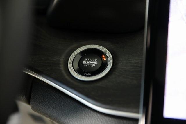 new 2025 Jeep Grand Cherokee car, priced at $45,405