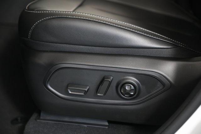 new 2025 Jeep Grand Cherokee car, priced at $45,405