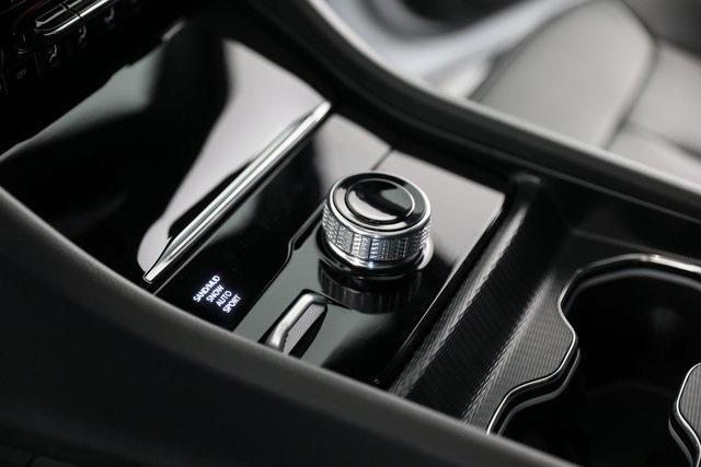 new 2025 Jeep Grand Cherokee car, priced at $45,405