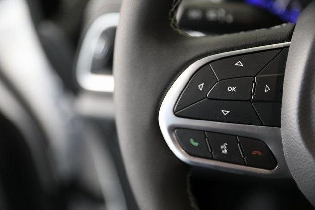 new 2025 Chrysler Pacifica car, priced at $40,395
