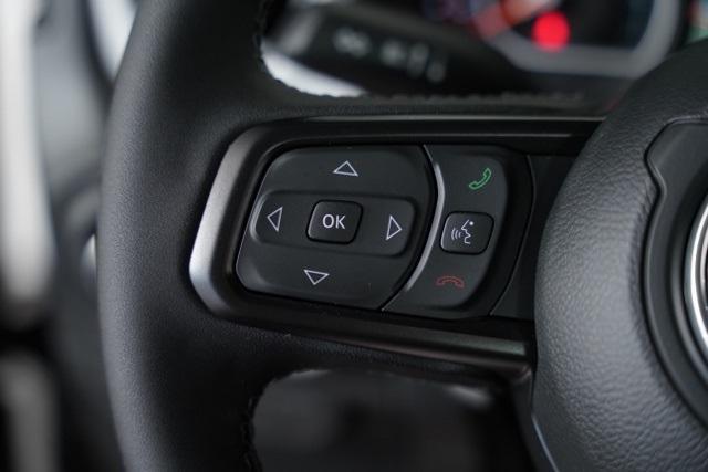 new 2025 Jeep Wrangler car, priced at $44,327