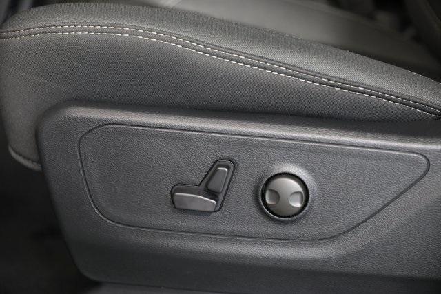 new 2025 Ram 1500 car, priced at $44,014