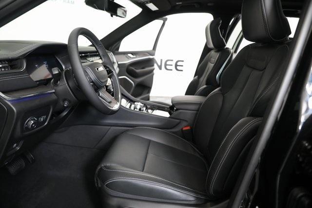 new 2025 Jeep Grand Cherokee car, priced at $52,509