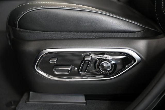 new 2025 Jeep Grand Cherokee car, priced at $52,509