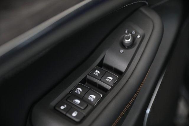 new 2025 Jeep Grand Cherokee car, priced at $52,509