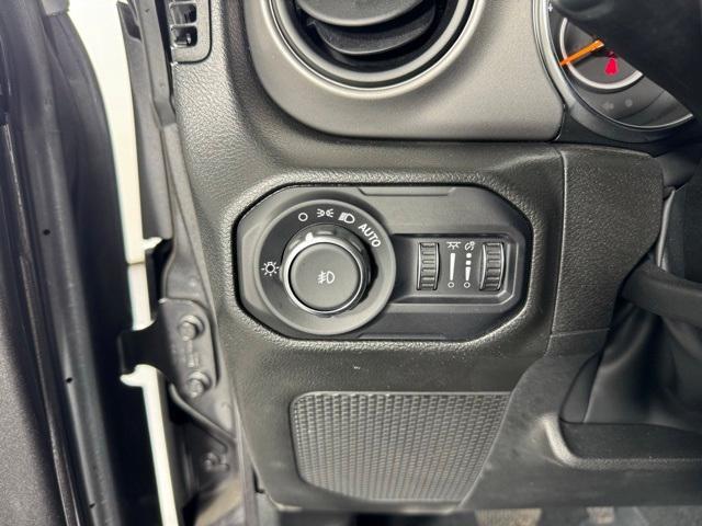 used 2022 Jeep Wrangler Unlimited car, priced at $29,402