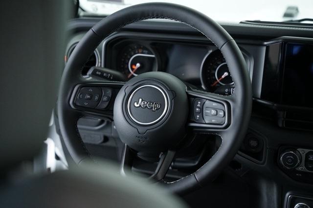 new 2025 Jeep Gladiator car, priced at $54,841