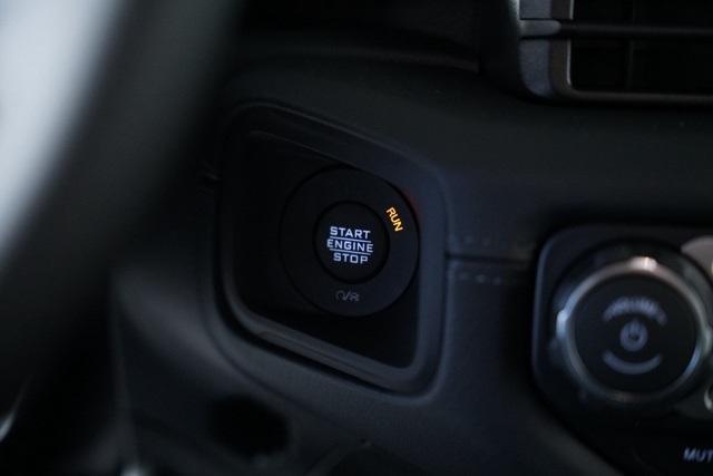 new 2025 Jeep Gladiator car, priced at $54,841