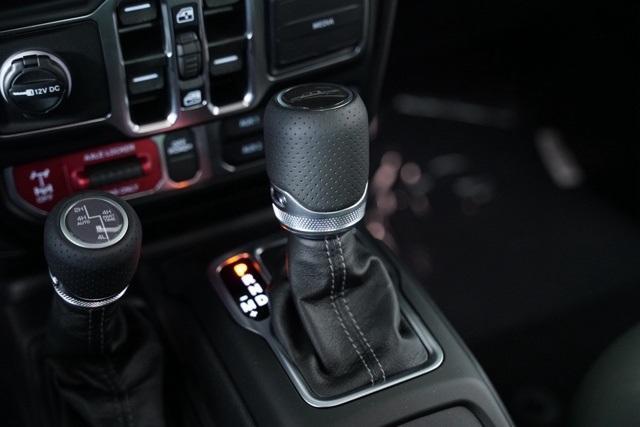 new 2025 Jeep Gladiator car, priced at $54,841