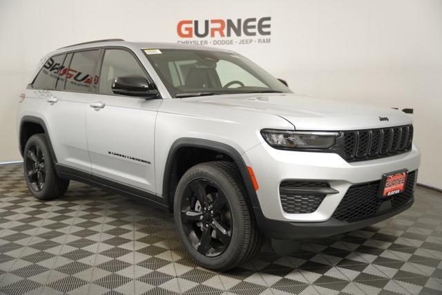 new 2024 Jeep Grand Cherokee car, priced at $39,990