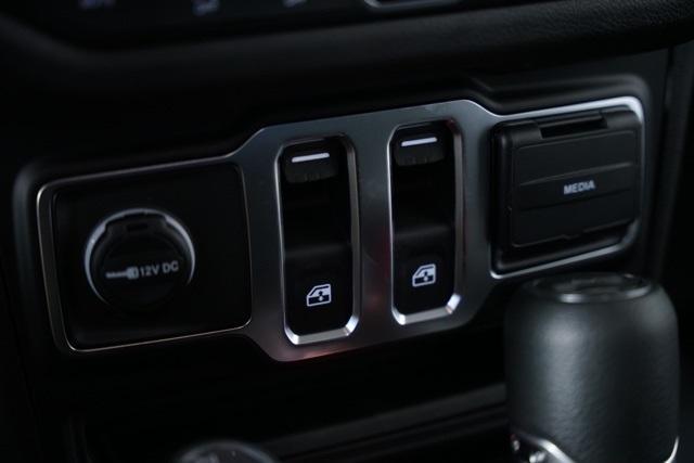 new 2026 Jeep Wrangler car, priced at $43,476