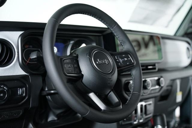 new 2026 Jeep Wrangler car, priced at $43,476