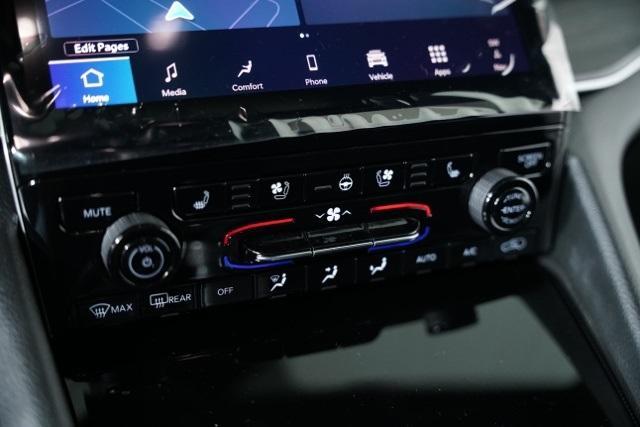 new 2025 Jeep Grand Cherokee L car, priced at $43,867