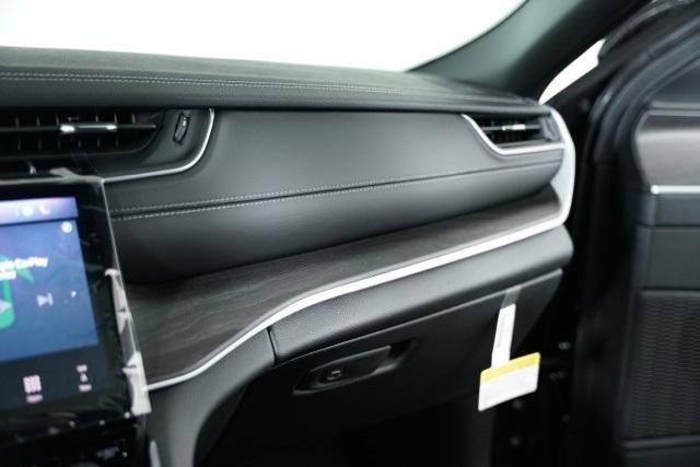 new 2025 Jeep Grand Cherokee L car, priced at $43,867