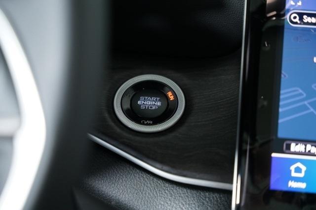 new 2025 Jeep Grand Cherokee L car, priced at $43,867