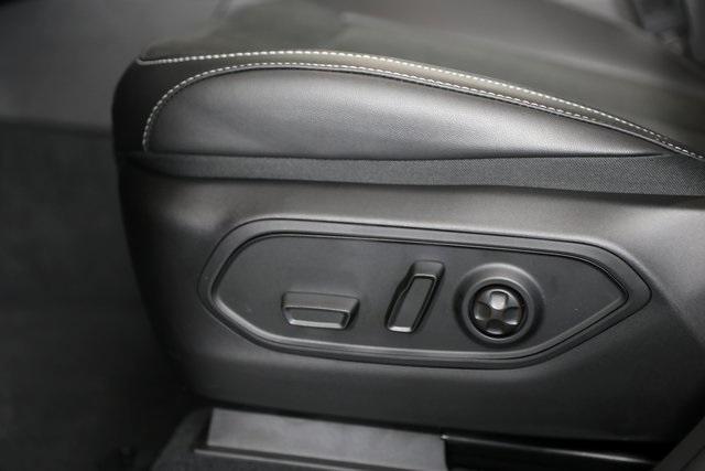 new 2025 Jeep Grand Cherokee car, priced at $41,202