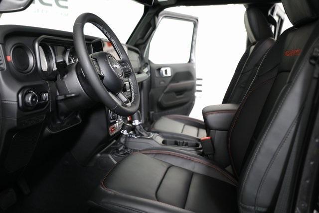 new 2025 Jeep Wrangler car, priced at $59,518