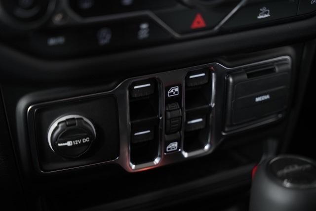 new 2025 Jeep Gladiator car, priced at $46,763