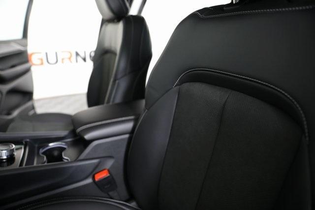 new 2025 Jeep Grand Cherokee L car, priced at $42,194