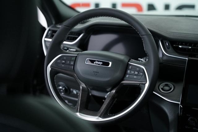 new 2025 Jeep Grand Cherokee car, priced at $43,509