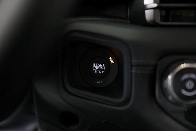 new 2025 Jeep Gladiator car, priced at $52,136