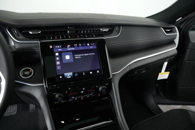 new 2025 Jeep Grand Cherokee L car, priced at $44,084