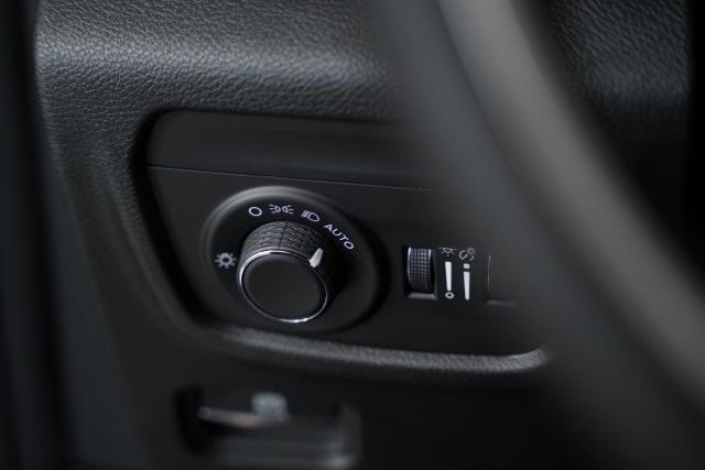 new 2025 Jeep Grand Cherokee L car, priced at $44,084