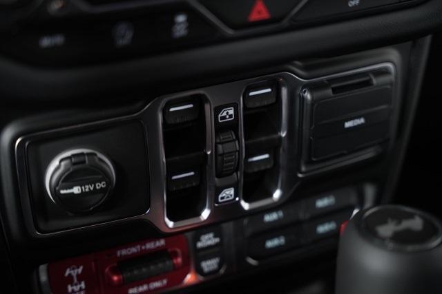 new 2025 Jeep Wrangler car, priced at $56,543