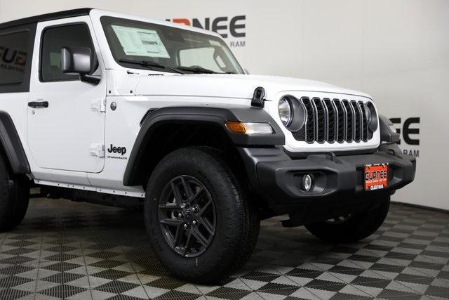 new 2025 Jeep Wrangler car, priced at $40,428