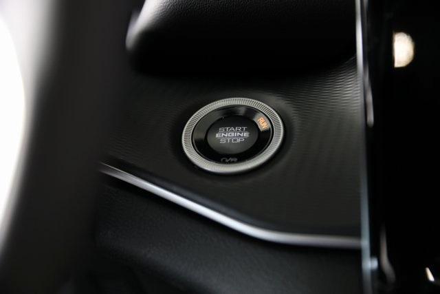 new 2025 Jeep Grand Cherokee car, priced at $40,452