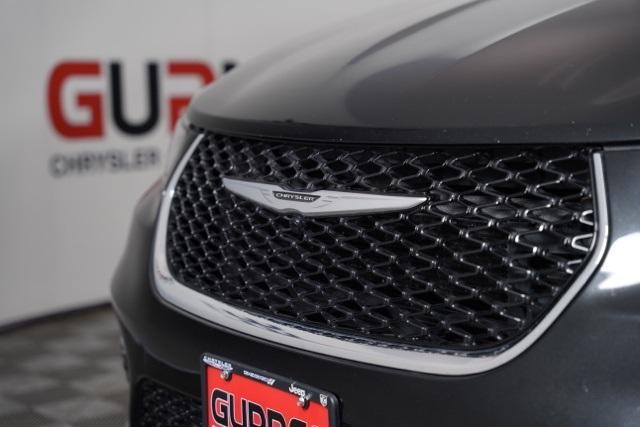 used 2022 Chrysler Pacifica car, priced at $18,894