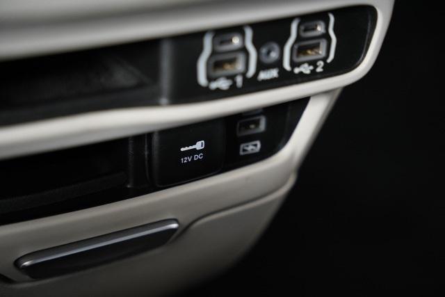 used 2022 Chrysler Pacifica car, priced at $19,385