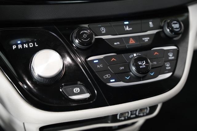 used 2022 Chrysler Pacifica car, priced at $19,385