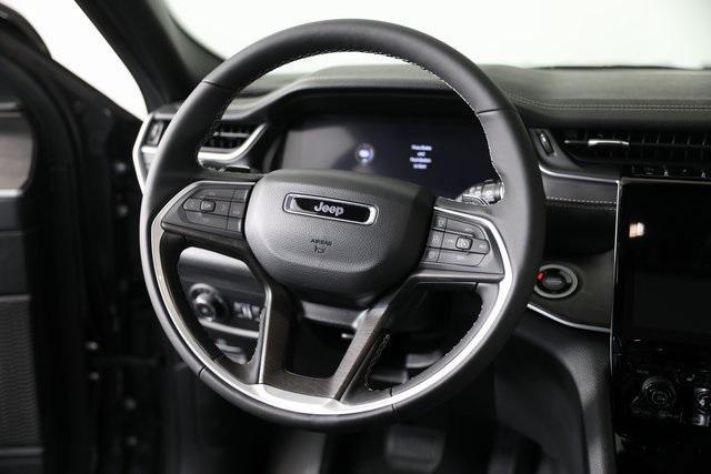 new 2025 Jeep Grand Cherokee car, priced at $45,684