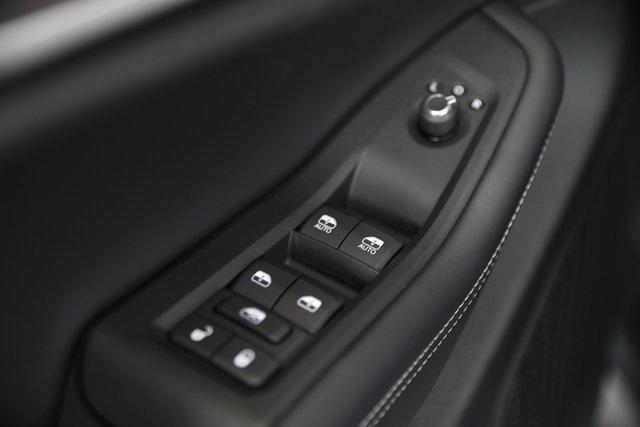 new 2025 Jeep Grand Cherokee car, priced at $45,684
