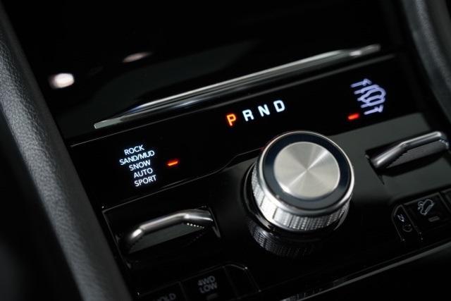 used 2022 Jeep Grand Cherokee car, priced at $43,654