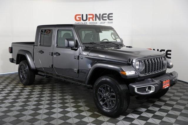 new 2025 Jeep Gladiator car, priced at $41,662
