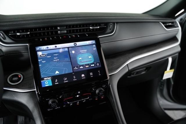 new 2025 Jeep Grand Cherokee car, priced at $45,934