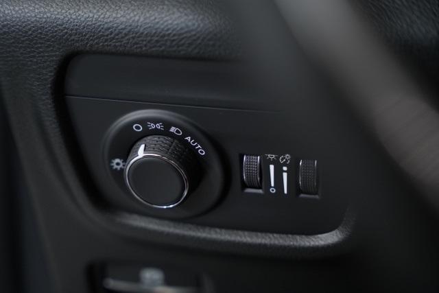 new 2025 Jeep Grand Cherokee L car, priced at $43,834