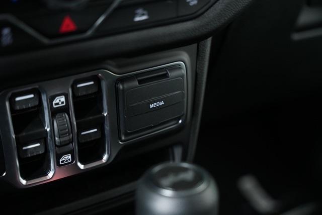 new 2025 Jeep Wrangler car, priced at $43,327