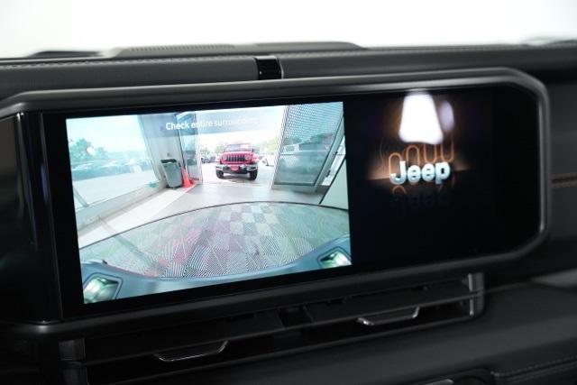 new 2025 Jeep Gladiator car, priced at $41,839